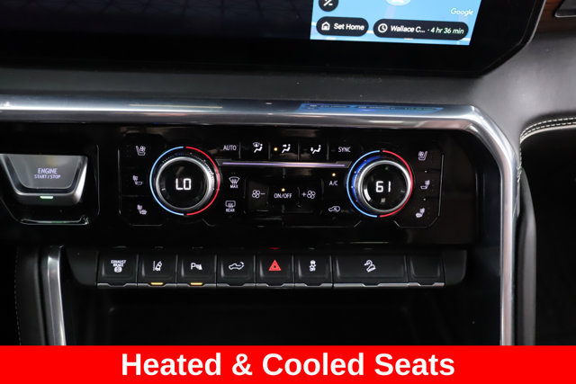 Used 2025 GMC Sierra 3500 Denali Ultimate AWD/4WD image 4