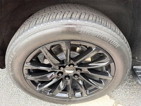 Certified 2024 Cadillac Escalade Sport Platinum w/ LPO, ONYX Package image 17