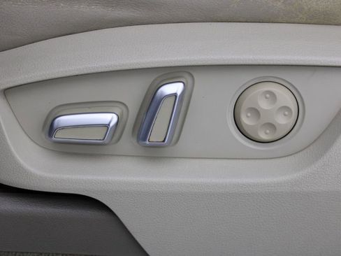 Used 2015 Audi Q7 3.0T Premium Plus w/ Premium Plus Package image 17