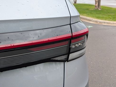 Certified 2025 Volkswagen Taos S AWD/4WD image 17