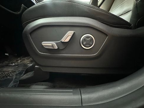 Used 2024 Hyundai Santa Fe Limited image 23