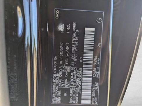 Certified 2025 Toyota 4Runner SR5 image 22