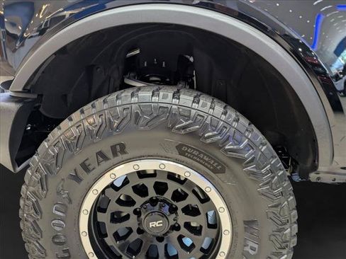 New 2026 Ford Bronco 4-Door AWD/4WD image 9