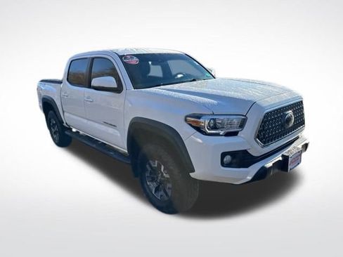 Used 2019 Toyota Tacoma TRD Off-Road image 7