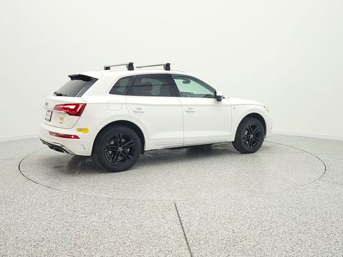 Used 2022 Audi Q5 e Premium Plus w/ Premium Plus Package image 5