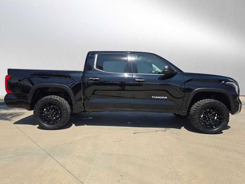 Used 2022 Toyota Tundra SR5 image 2
