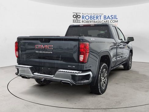 Used 2020 GMC Sierra 1500 SLE w/ SLE Value Package image 5