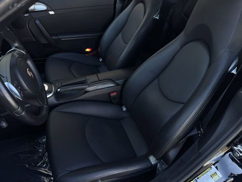 Used 2009 Porsche 911 Carrera S image 17