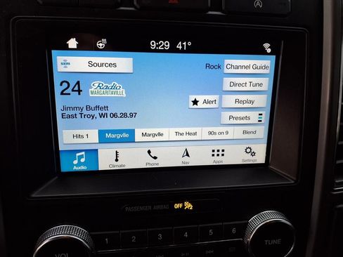 Certified 2019 Ford Expedition XLT w/ Equipment Group 202A image 19