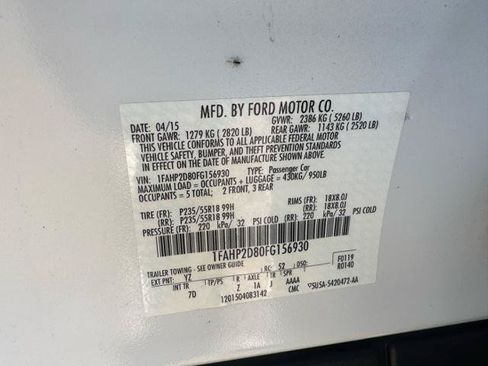 Used 2015 Ford Taurus SE FWD image 7