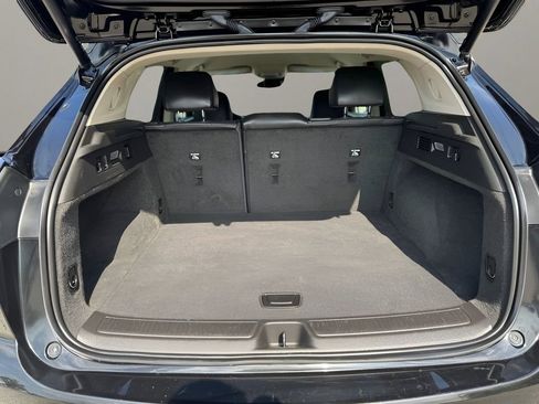 Used 2023 Buick Envision Essence image 9