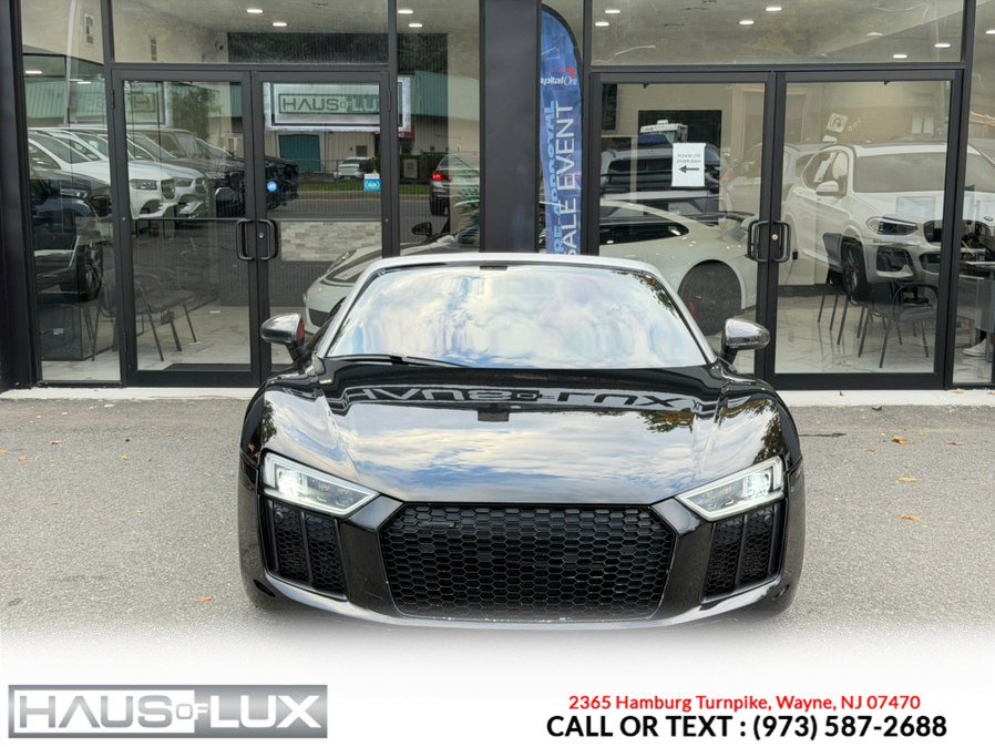Used 2017 Audi R8 V10 w/ Carbon Exterior Package AWD/4WD image 9