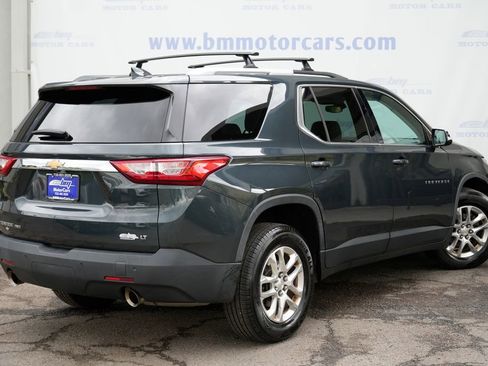 Used 2018 Chevrolet Traverse LT AWD/4WD image 3