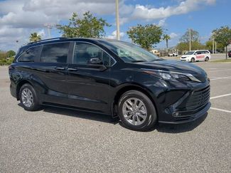 Certified 2025 Toyota Sienna XLE video 1