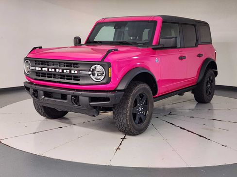 Used 2022 Ford Bronco Black Diamond AWD/4WD image 1