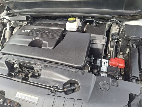 Used 2019 Nissan Pathfinder SV AWD/4WD image 27