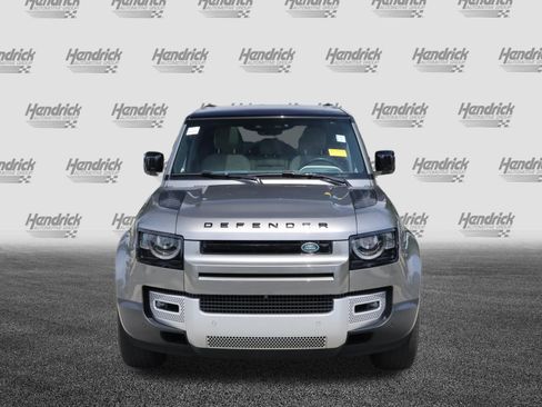 Used 2023 Land Rover Defender 110 S AWD/4WD image 3
