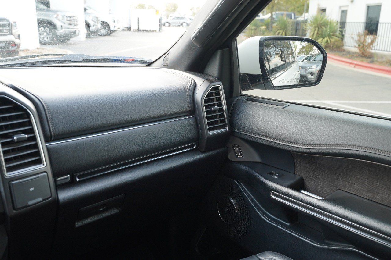 Used 2021 Ford Expedition Limited RWD image 8