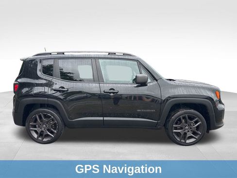 Used 2021 Jeep Renegade Latitude AWD/4WD image 9