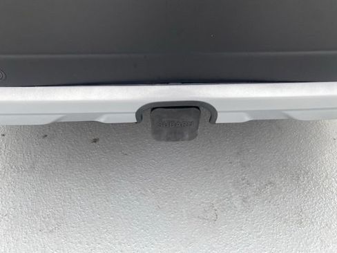 Used 2023 Subaru Outback Limited XT AWD/4WD image 9