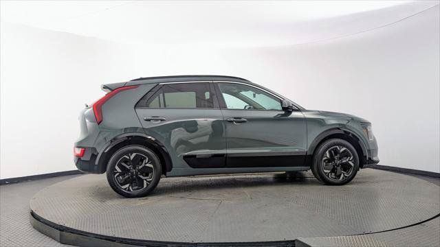Used 2023 Kia Niro Wind w/ Wind Preserve Package FWD image 9