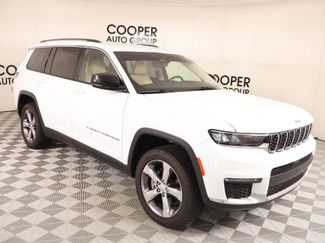 Used 2022 Jeep Grand Cherokee L Limited AWD/4WD video 1