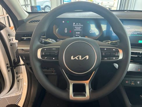 New 2026 Kia K5 LXS FWD image 15