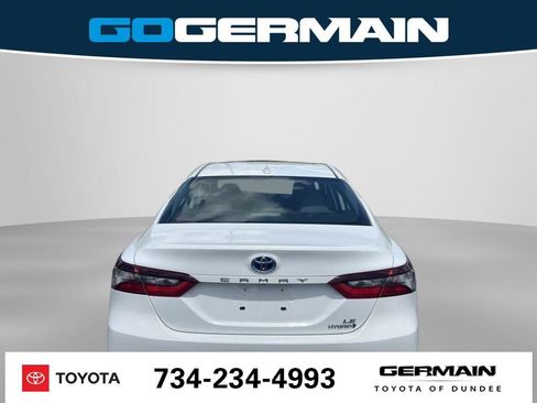 Used 2022 Toyota Camry LE FWD image 9