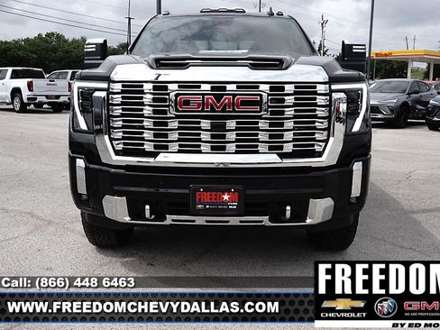 New 2026 GMC Sierra 2500 Denali w/ Denali Reserve Package AWD/4WD image 2