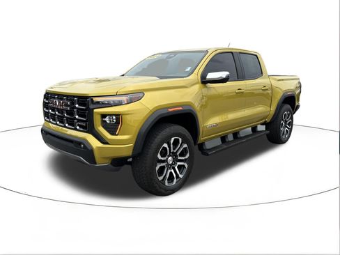 Used 2024 GMC Canyon AT4 w/ Technology Package AWD/4WD image 7