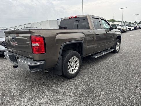 Used 2015 GMC Sierra 1500 SLE w/ SLE Value Package AWD/4WD image 3
