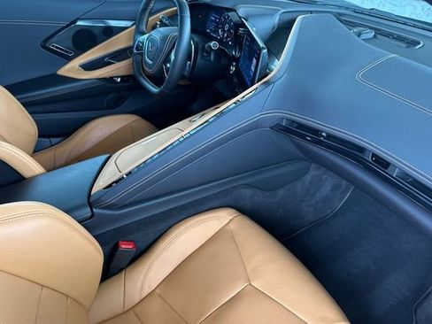 Used 2025 Chevrolet Corvette Stingray Preferred Cpe w/ Stealth Interior Trim Package RWD image 15