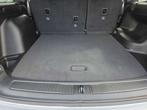 New 2025 Jeep Grand Cherokee Laredo X w/ Luxury Tech Group I image 34