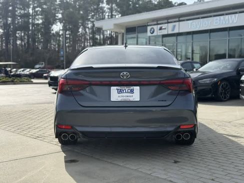 Used 2019 Toyota Avalon XSE w/ All Weather Liner Package image 5