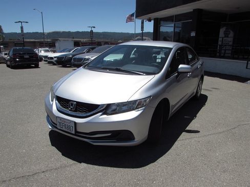 Used 2014 Honda Civic LX image 3