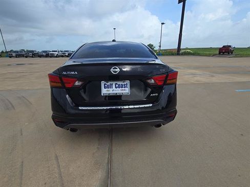 Used 2019 Nissan Altima 2.5 SR w/ SR Premium Package AWD/4WD image 6