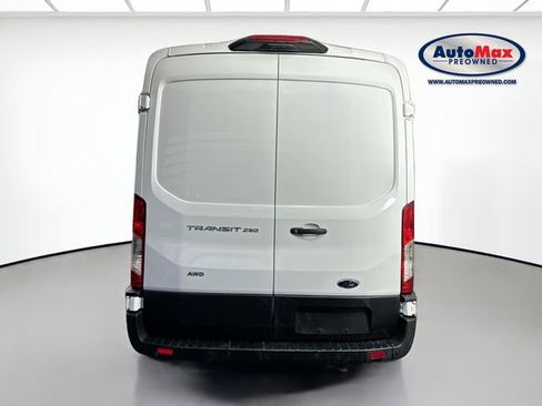 Used 2023 Ford Transit 250 148 Medium Roof AWD w/ Load Area Protection Package image 6