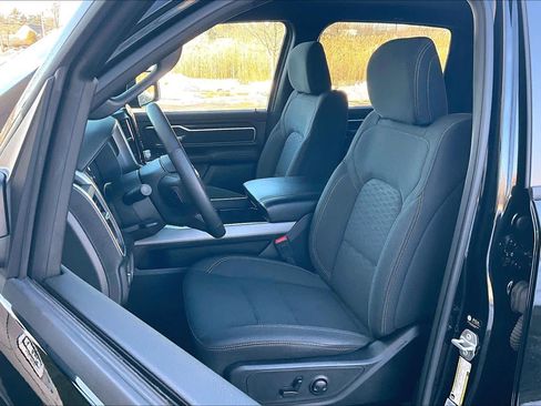 Used 2025 RAM 1500 Big Horn image 8