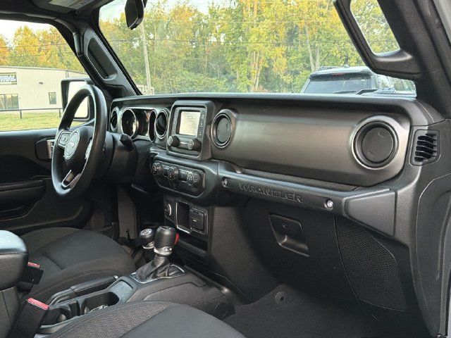 Used 2021 Jeep Wrangler Unlimited Sport AWD/4WD image 18