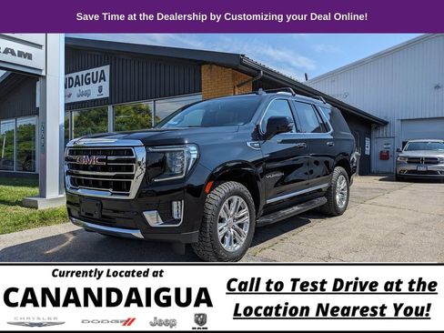 Used 2021 GMC Yukon SLT w/ SLT Premium Package AWD/4WD image 5