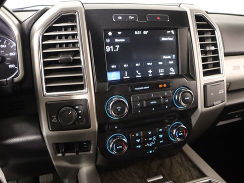 Used 2017 Ford F250 Lariat w/ Chrome Package image 5