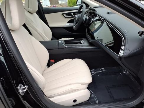 New 2026 Mercedes-Benz E 450 4MATIC Sedan image 16