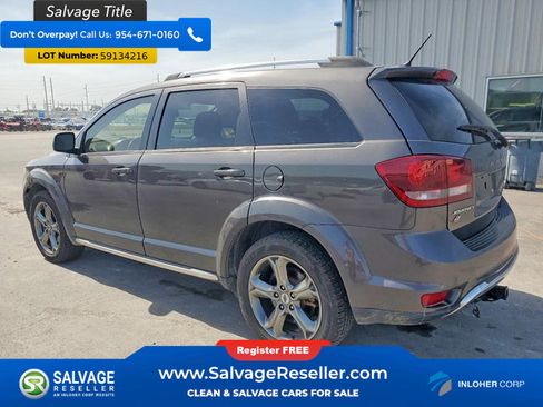 Used 2018 Dodge Journey Crossroad AWD/4WD image 3