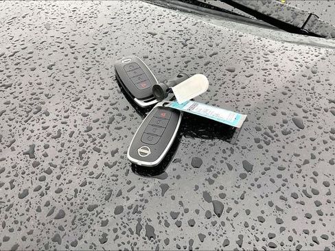 Used 2023 Nissan Kicks SV w/ Interior Electronics Package image 12