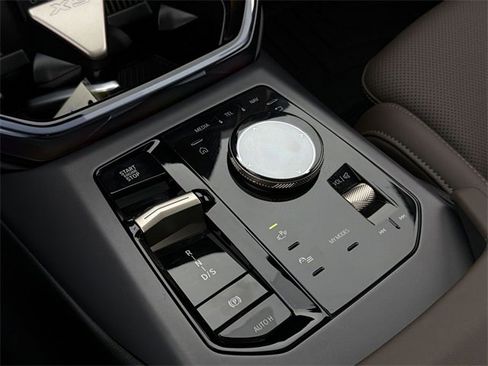 Used 2025 BMW X3 xDrive30i w/ Premium Package image 29