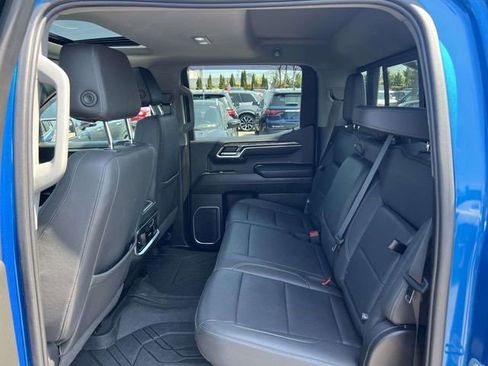 Used 2023 Chevrolet Silverado 1500 LTZ w/ LTZ Premium Package AWD/4WD image 12