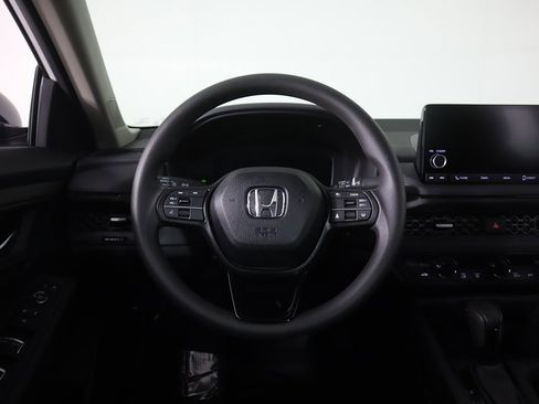 Certified 2025 Honda Accord SE image 37