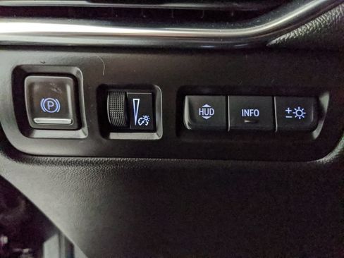 Used 2022 Cadillac XT4 Sport w/ Comfort Package AWD/4WD image 14
