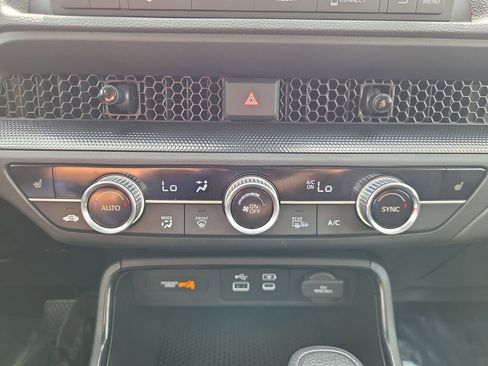 Used 2024 Honda CR-V EX image 22