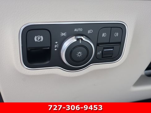Certified 2026 Mercedes-Benz GLB 250 4MATIC image 23